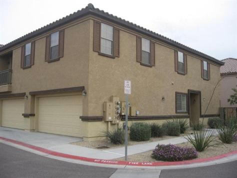 3 bedroom townhouse for rent in Mesa